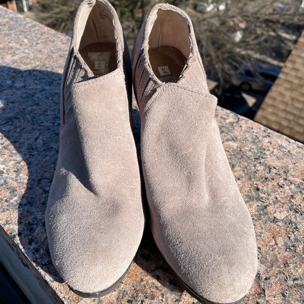 Ankle boots